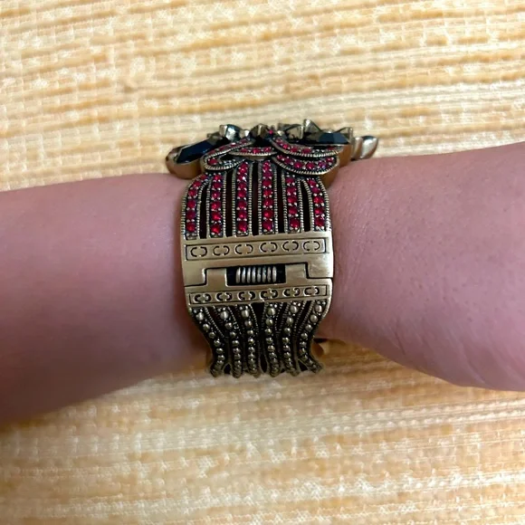 Heidi Daus red & black rhinestone floral flower motif bracelet / cuff - Picture 3 of 7